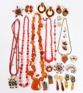VINTAGE COSTUME JEWELRY GROUP