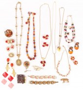 VINTAGE COSTUME JEWELRY GROUP
