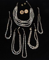 VINTAGE COSTUME JEWELRY GROUP