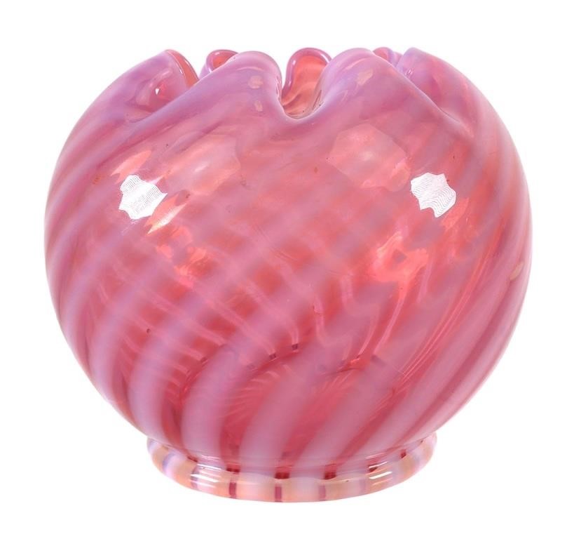 VINTAGE CRANBERRY ART GLASS SWIRL