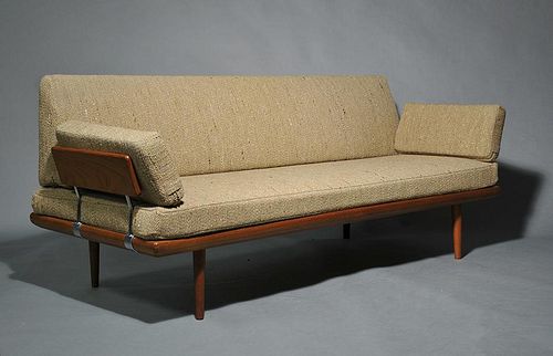VINTAGE DANISH DAYBED/SOFAVintage