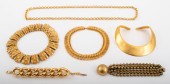 VINTAGE DESIGNER COSTUME JEWEL