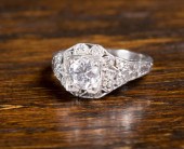 VINTAGE DIAMOND AND PLATINUM R