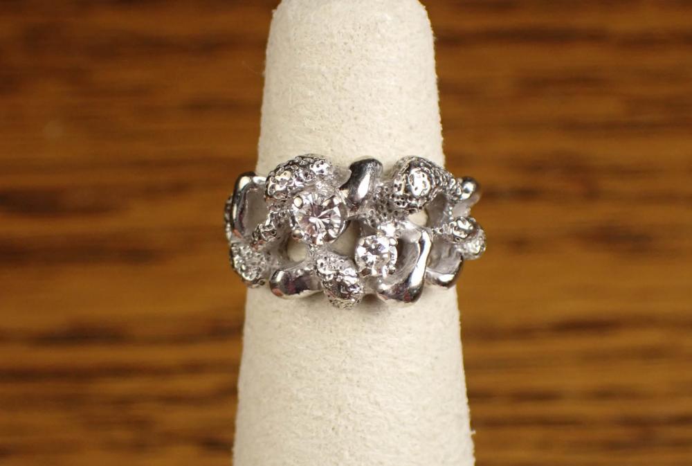 VINTAGE DIAMOND AND WHITE GOLD