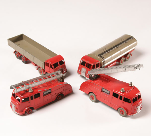 Vintage Dinky toys; pair hook and