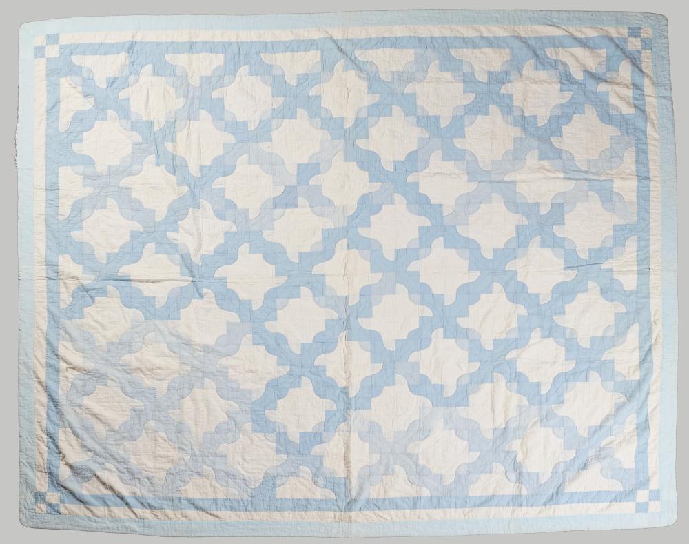 VINTAGE DRUNKARDS PATH QUILT 83"