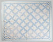 VINTAGE DRUNKARDS PATH QUILT 8