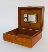 VINTAGE DUNHILL MAHOGANY HUMID