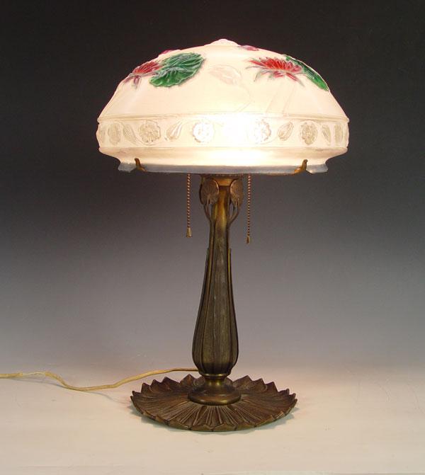 VINTAGE EDWARD MILLER LAMP WITH