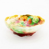 VINTAGE ELEGANT PORCELAIN RASP