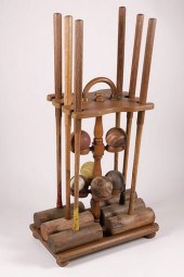 VINTAGE ENGLISH CROQUET SETVin