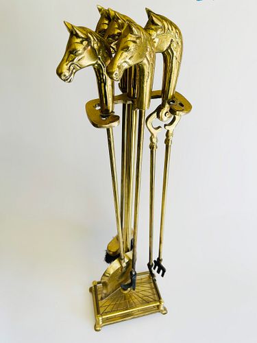VINTAGE EQUESTRIAN BRASS