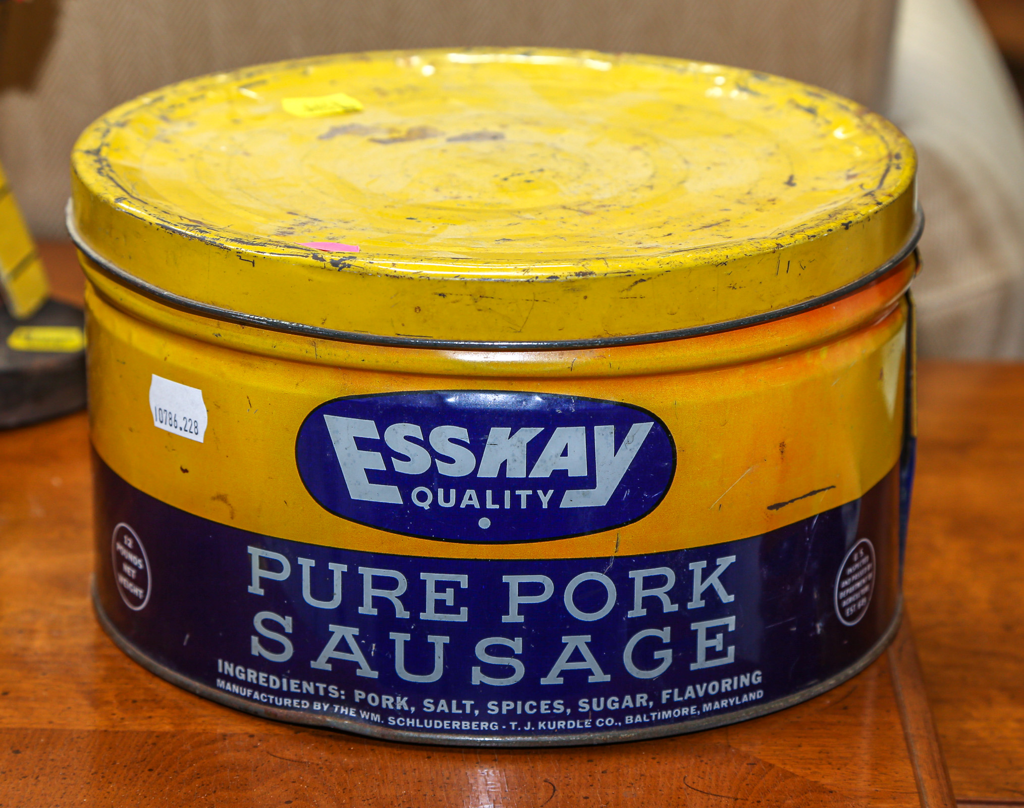 VINTAGE ESSKAY PORK SAUSAGE TIN Mid