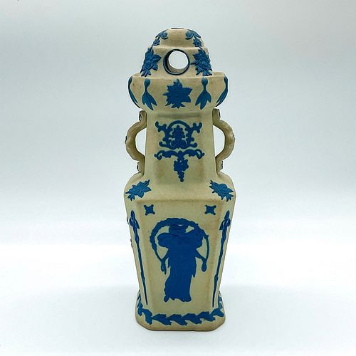 VINTAGE EUROPEAN CERAMIC HATPIN