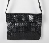 VINTAGE FENDI LEATHER HANDBAG