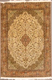 VINTAGE FINE SILK ORIENTAL RUG
