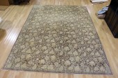 VINTAGE, FINELY HAND KNOTTED O