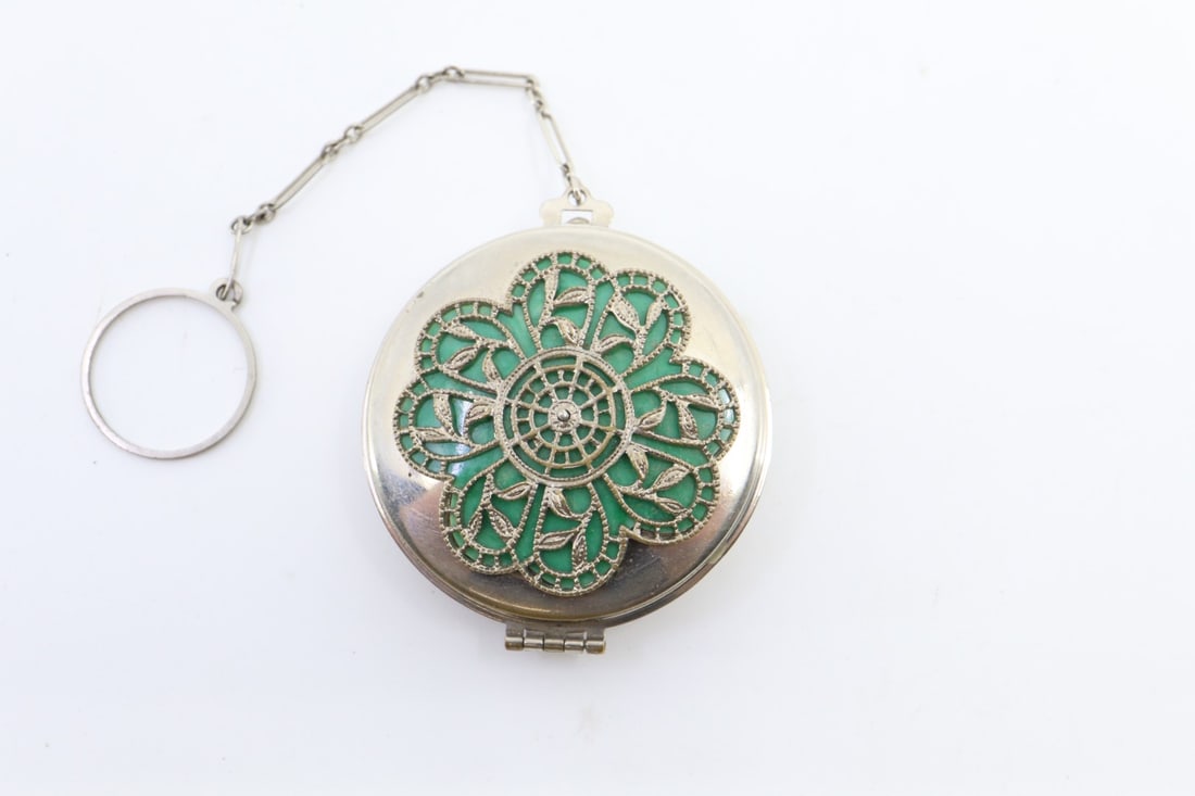 VINTAGE FINGER RING POWDER &