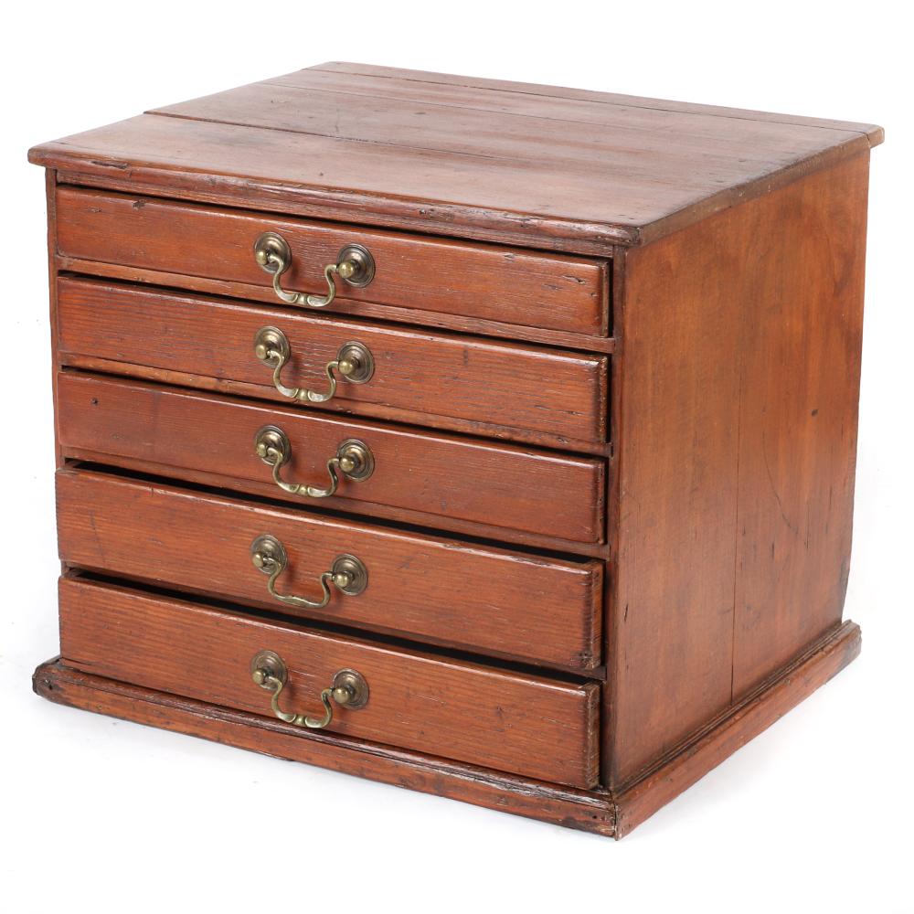 VINTAGE FIVE DRAWER SEWING SPOOL