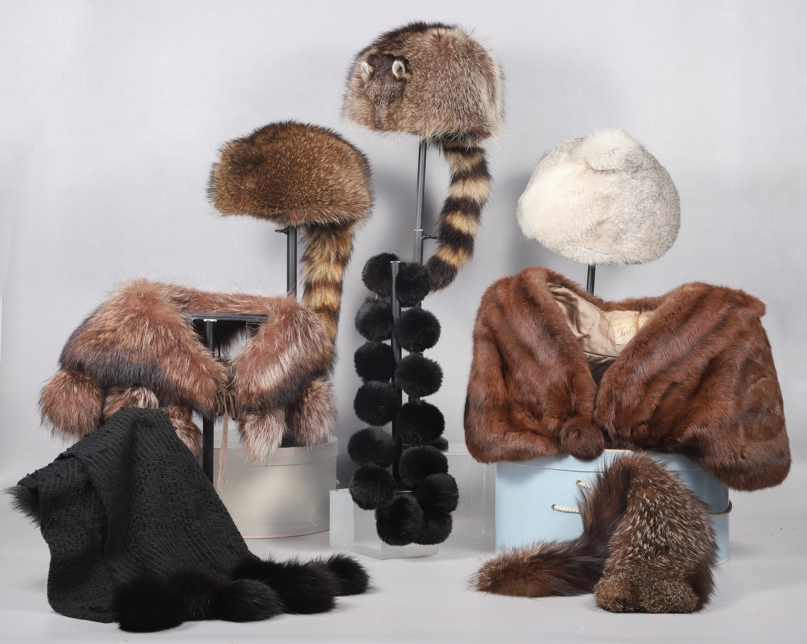 Vintage fur hats, shawls and collar