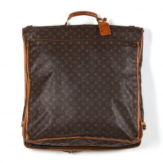 VINTAGE GARMENT CARRIER, LOUIS