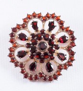 VINTAGE GARNET & VERMEIL BROOC