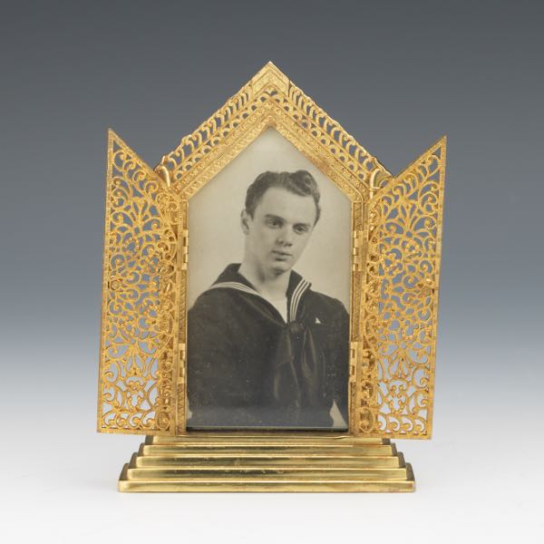 VINTAGE GILT METAL "PEARLY GATES"