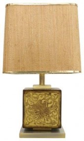 VINTAGE GILTWOOD SINGLE-LIGHT
