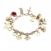 VINTAGE GOLD AND ENAMEL CHARM
