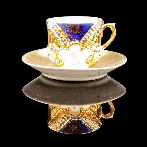VINTAGE GOLD DEMITASSE AND