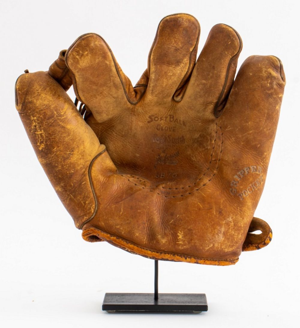 VINTAGE GOLD SMITH LEFT HANDED