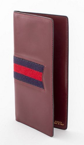 VINTAGE GUCCI BURGUNDY RED