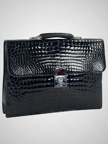 VINTAGE GUCCI GLOSSY BLACK
