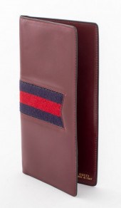 VINTAGE GUCCI RED LEATHER CHEC