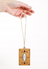 VINTAGE GUILLOCHE ENAMEL MAKEU