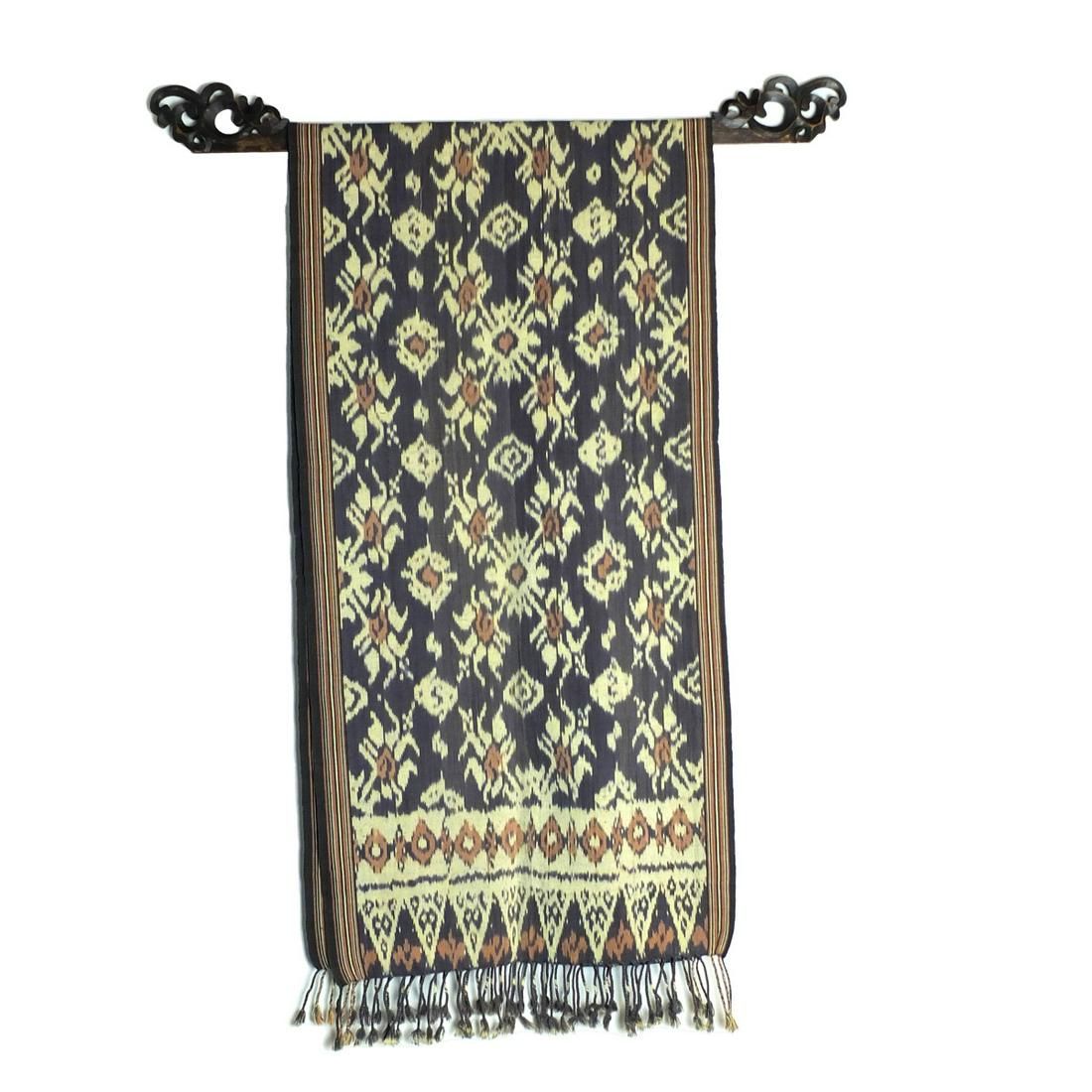 VINTAGE HAND WOVEN INDONESIAN