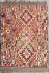 VINTAGE HAND WOVEN KILIM CARPE
