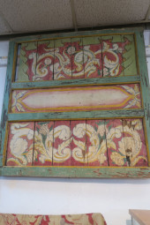 VINTAGE HANDPAINTED TEAK MADUR