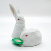 VINTAGE HEREND FIGURINE, WHITE