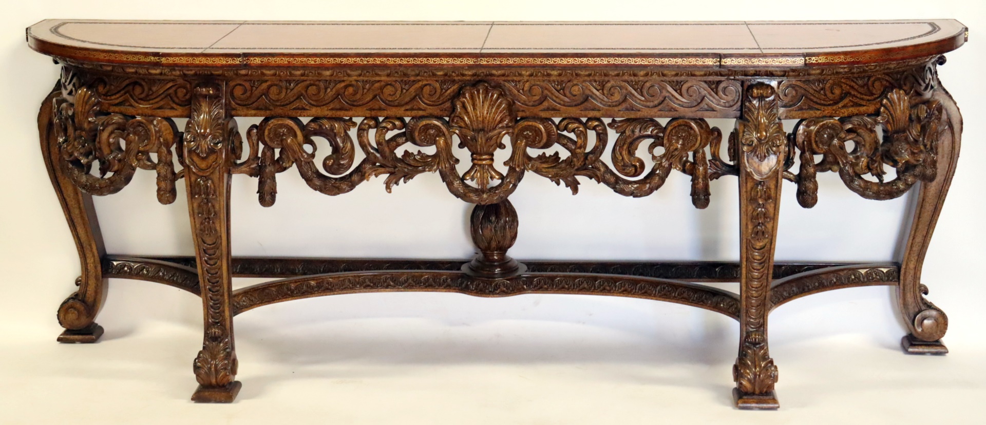 VINTAGE HIGHLY CARVED LEATHERTOP
