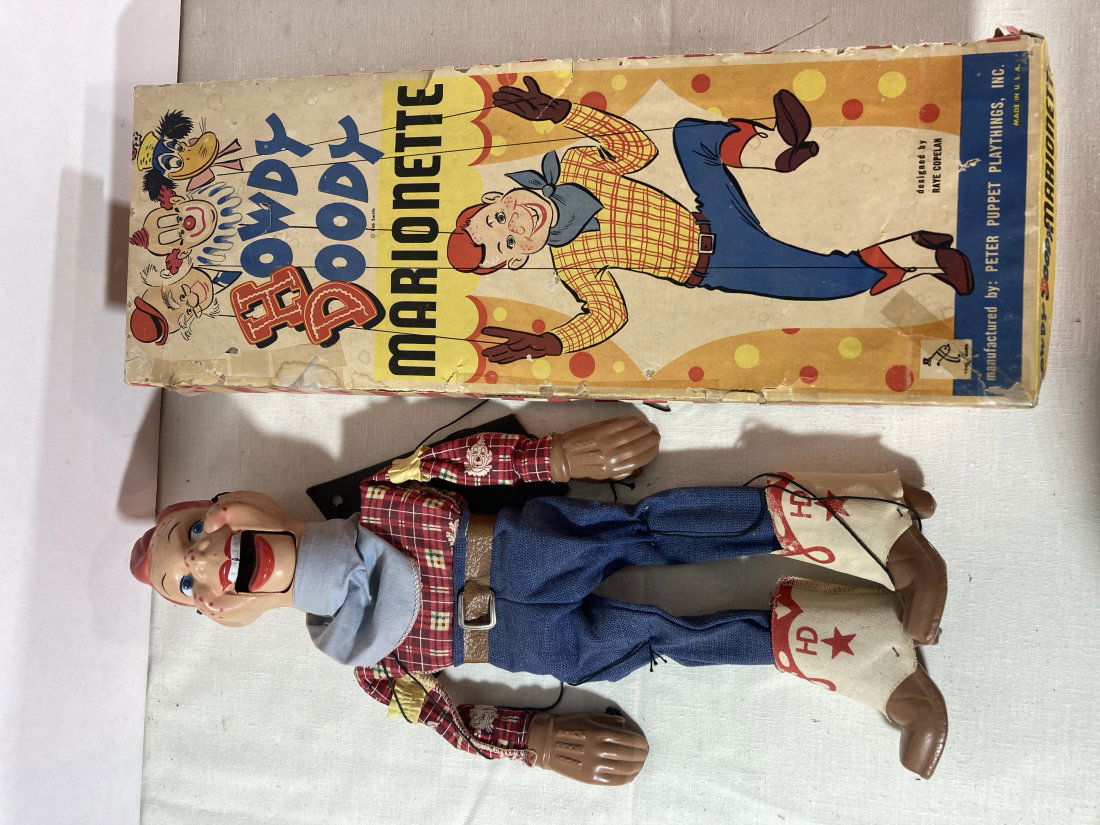 VINTAGE HOWDY DOODY MARIONETTE