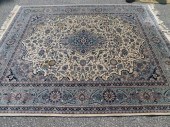 VINTAGE INDO FINE WOVEN RUGVin
