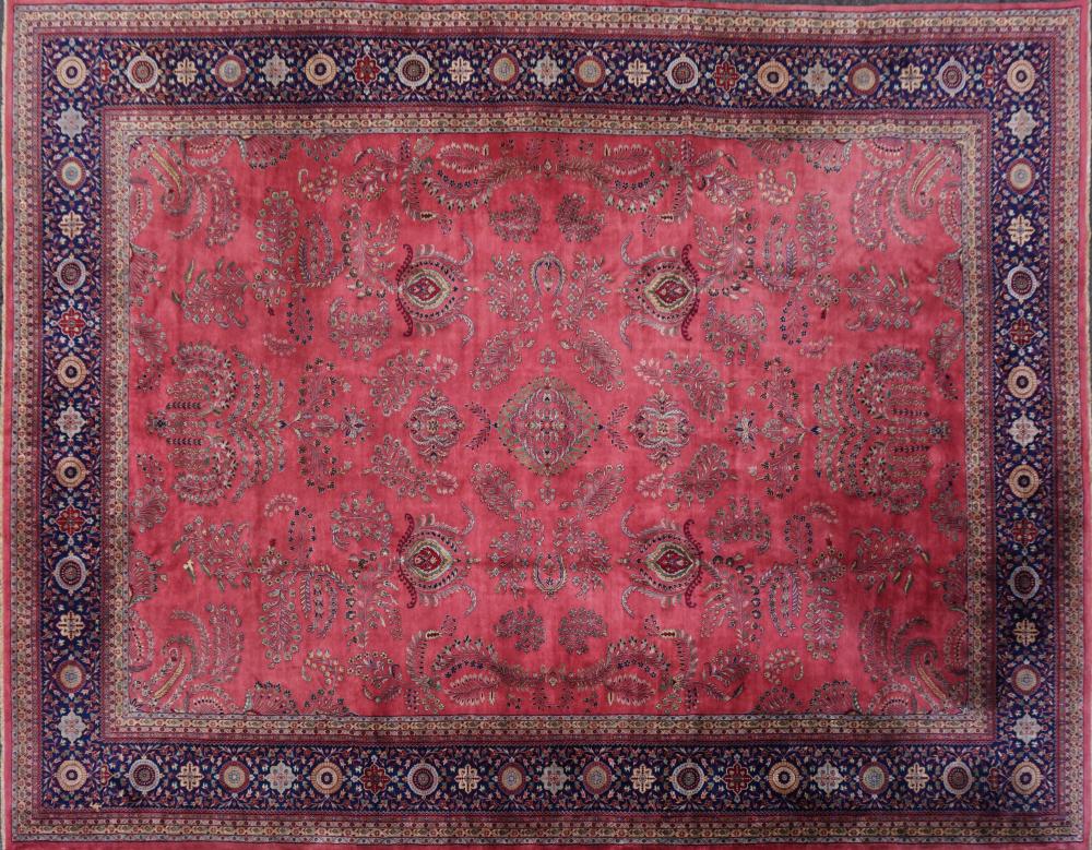 VINTAGE INDO SAROUK HAND KNOTTED