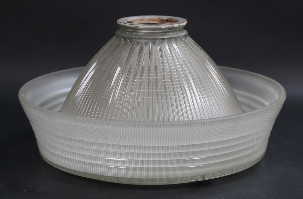 VINTAGE INDUSTRIAL HOLOPHANE