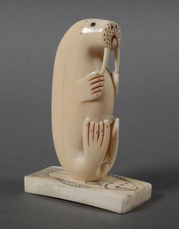 VINTAGE INUIT CARVED