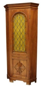 VINTAGE ITALIAN CORNER CABINET
