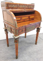 VINTAGE ITALIAN MARQUETRY ROLL