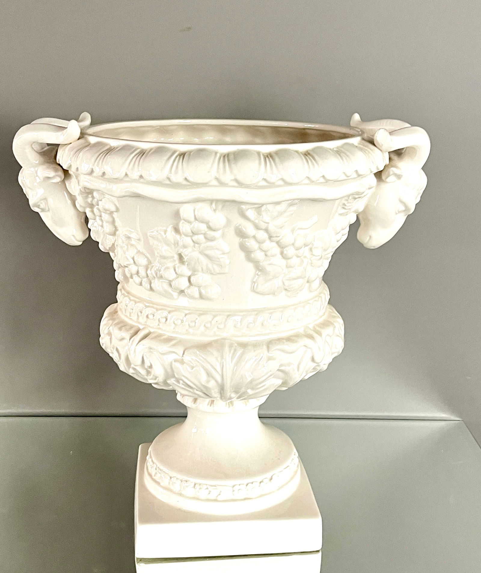 VINTAGE ITALIAN PORCELAIN