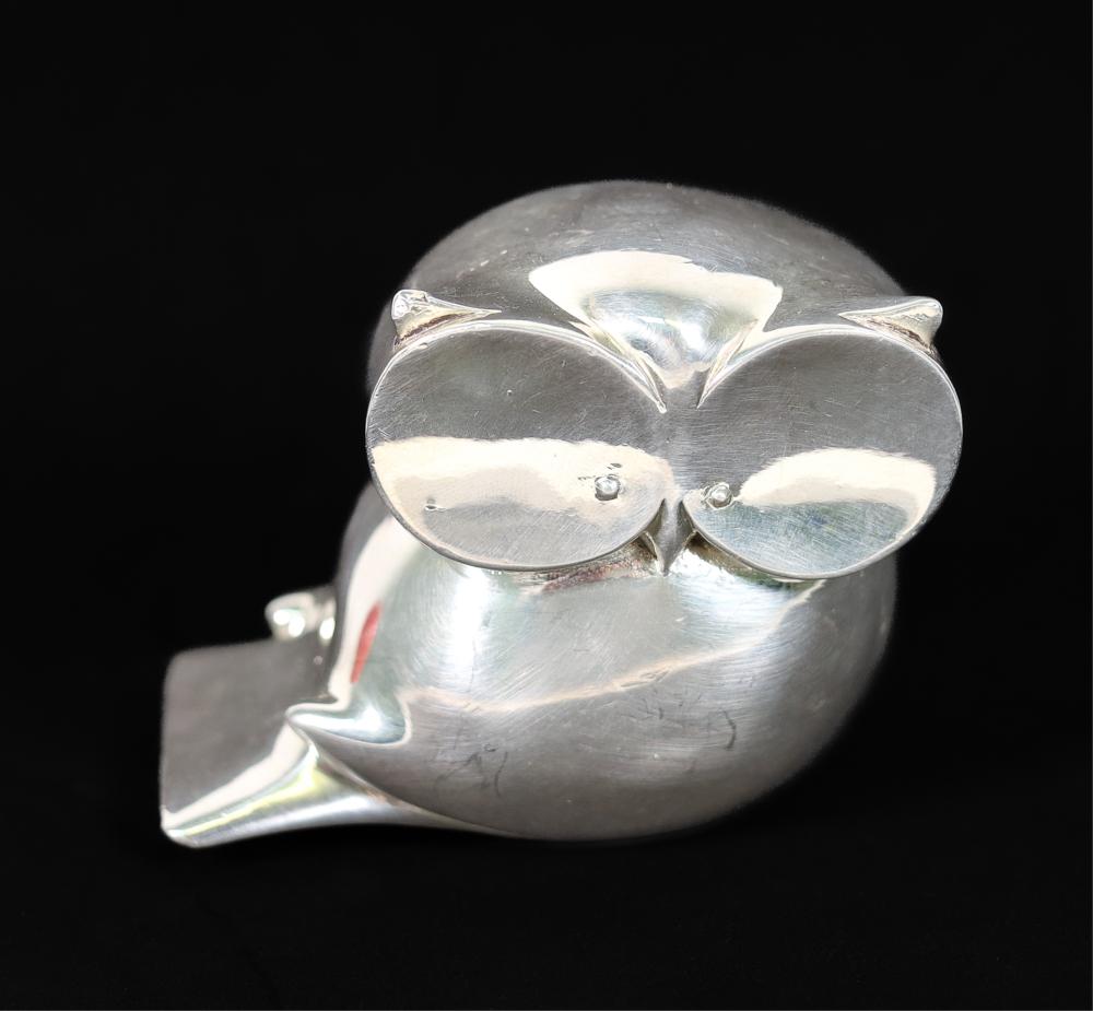VINTAGE ITALY 970 SILVER FIGURINE