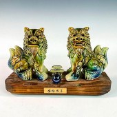 VINTAGE JAPANESE PORCELAIN KOM
